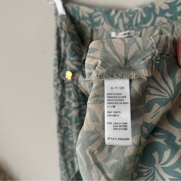 Amuse Society Jamie Pant Tropical Beach Vacation in Green/Cream Size Small - Picture 8 of 11